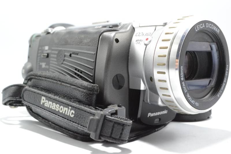 大人気　動作品　Mini DV　パナソニックビデオカメラ　NV-GS100 □【動作品】パナソニック Panasonic NV-GS100K MiniDV デジタルビデオ