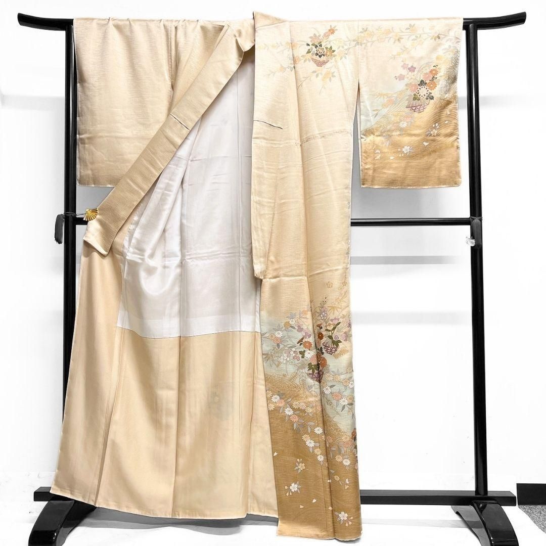 訪問着　単衣　身丈157　裄64　金駒刺繍　菊花　桔梗　桜花　着物　053b 未着用 訪問着 身丈163 裄65 金駒刺繍 菊花 枝垂れ花模様 着物 053b