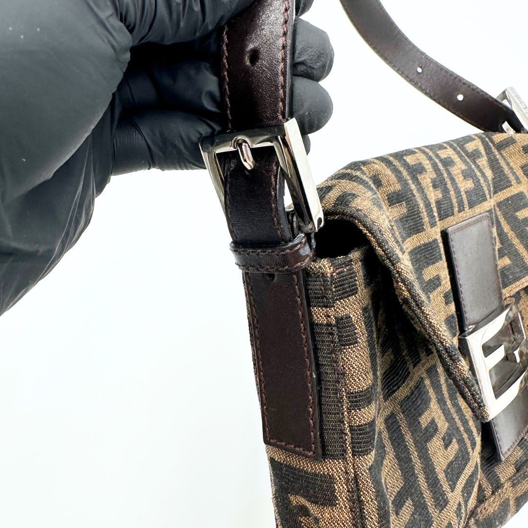 美品】Fendi ズッカ マンマバケット ワンショルダーバッグ - メルカリ