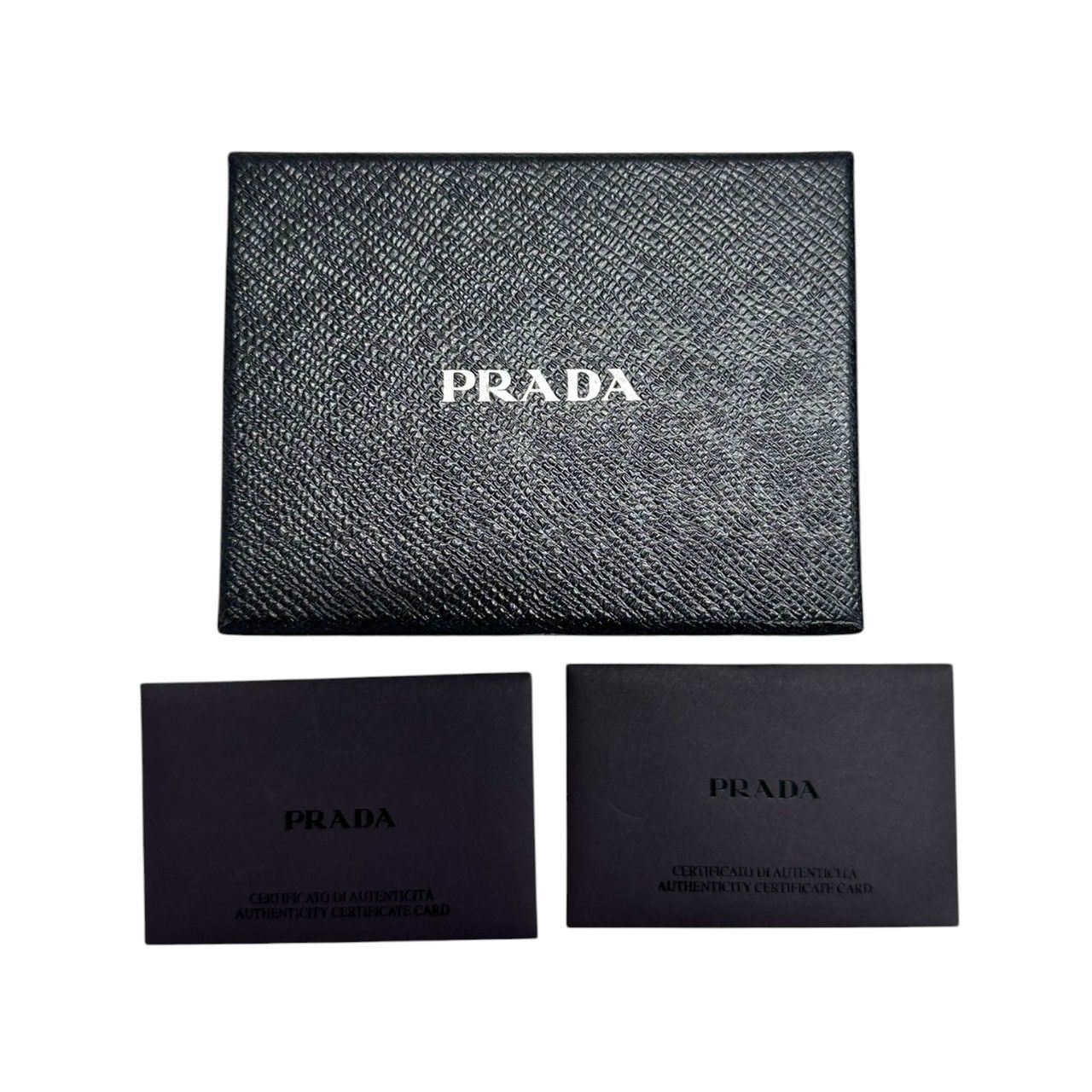 美品 PRADA プラダ サフィアーノ ブラック ゴールド金具 レザー 1M0268