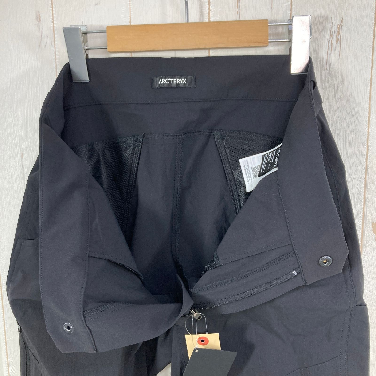 📦️Men's 30-Short ブラック系 Arcteryx ( アークテリクス ) クロニン