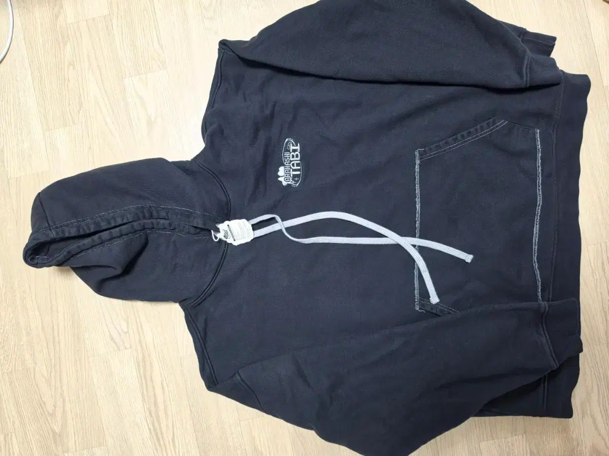 荒らし 足袋 WHO フードTシャツ グッズ 出品