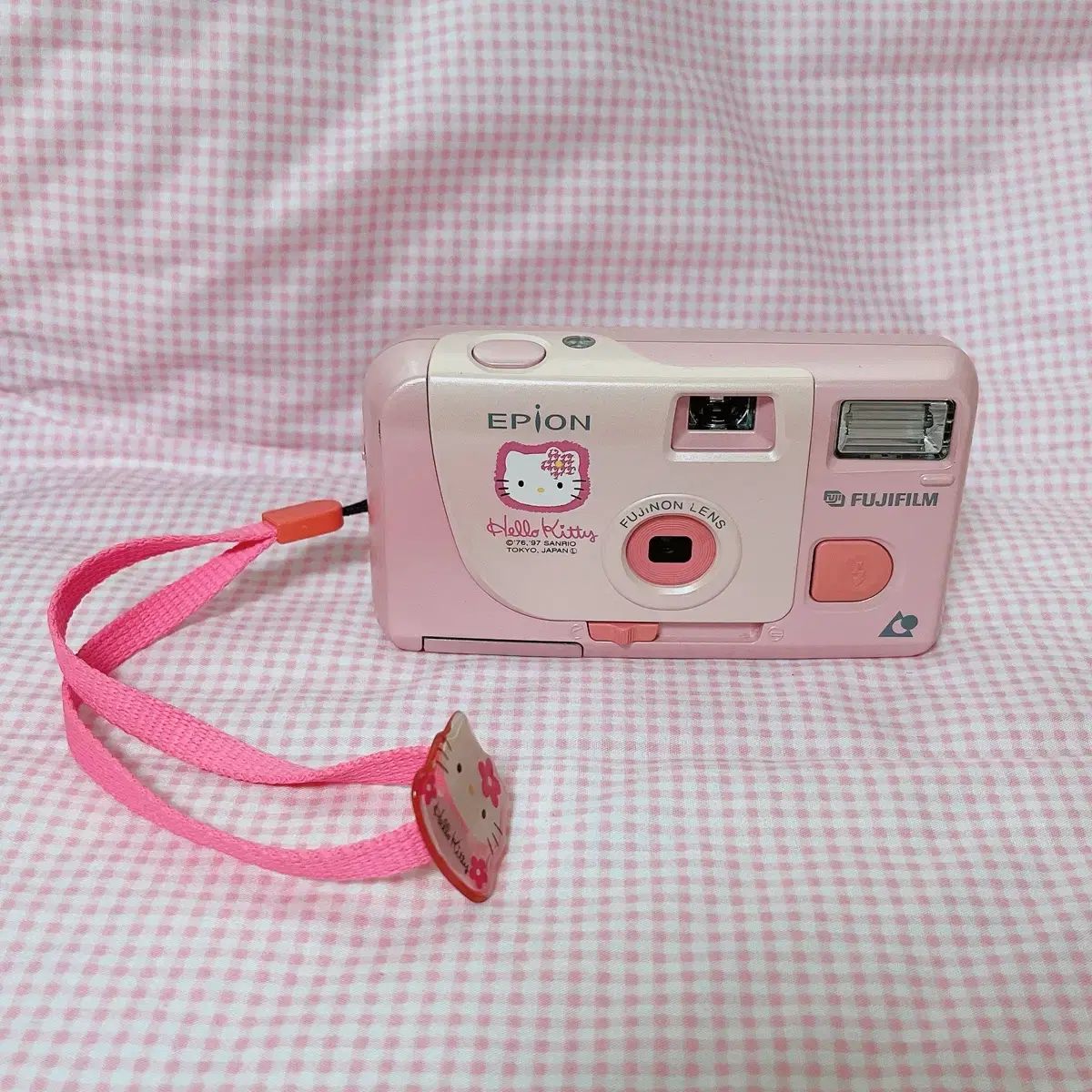 レトロフィルムカメラ ハローキティ 【公式通販】