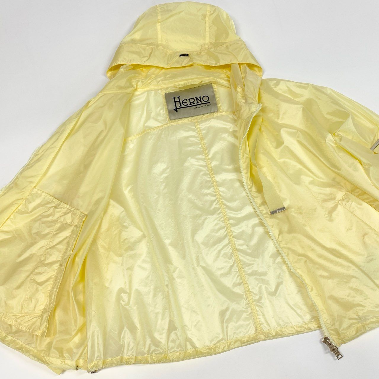 37d14 HERNO ヘルノ イリディセント Aラインジャケット フーデット