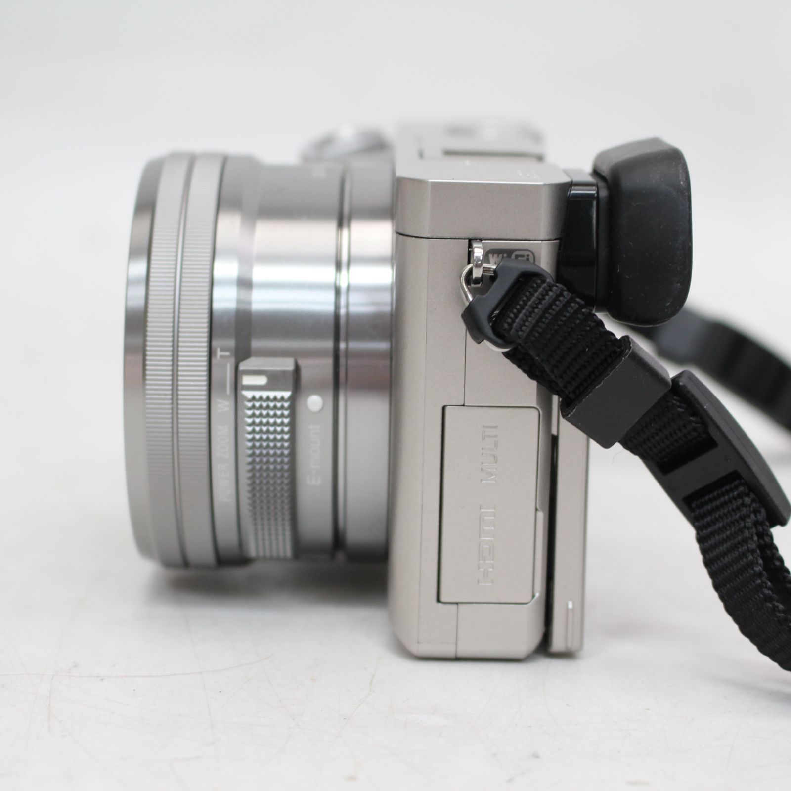 816)【美品】SONY ミラーレス一眼 α6000 E PZ 16-50mm F3.5-5.6 OSS