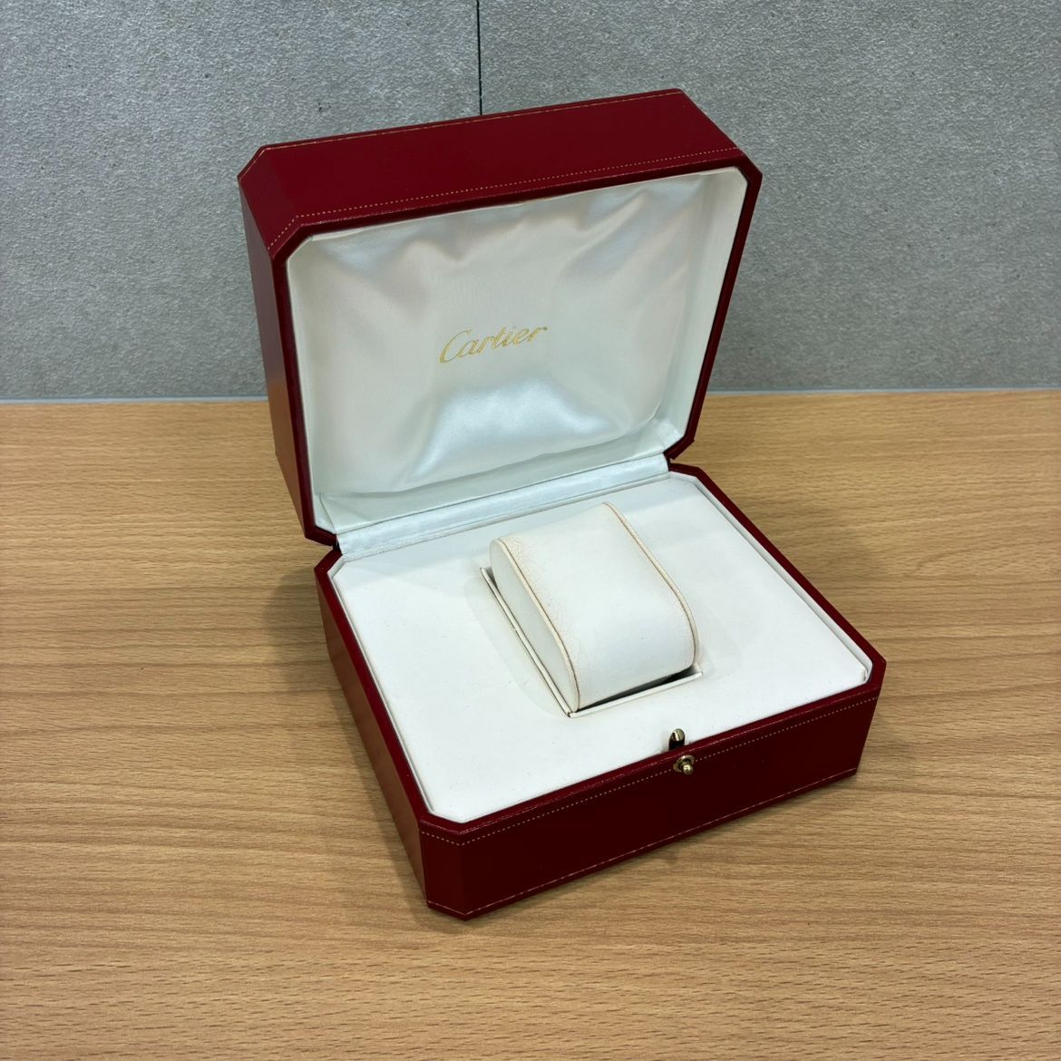 カルティエ 時計用内箱 空箱 BOX Cartier 中古 KM001 - メルカリ