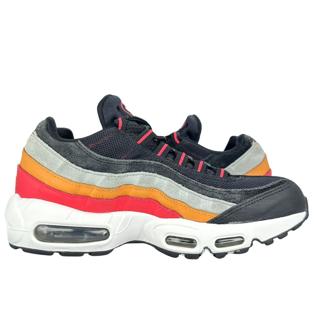 NIKE AIR MAX 95 ESSENTIAL ナイキ エア マックス 95 エッセンシャル
