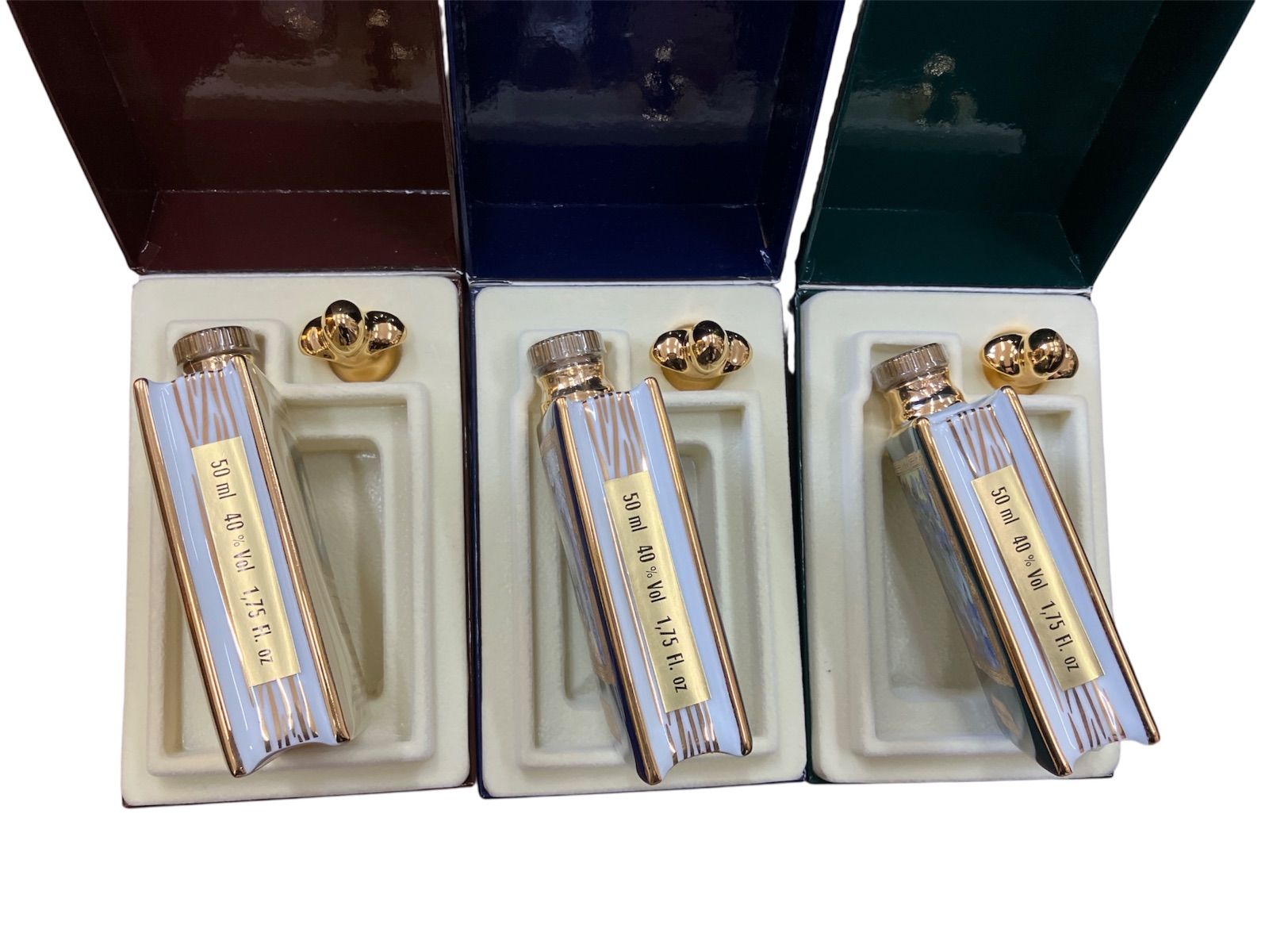【未開封】カミュ ブック ゴッホ ミニチュアボトル 3色セット 箱・替え栓付 B005【未開封】カミュ ブック ゴッホ ミニチュアボトル 3色セット 箱