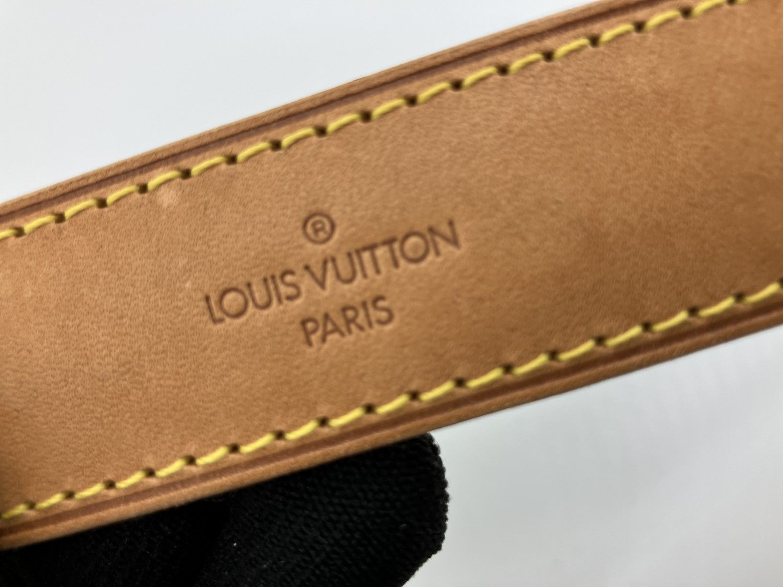 LOUIS VUITTON ルイヴィトン ヌメ革 ショルダーパッド 肩当て レザー