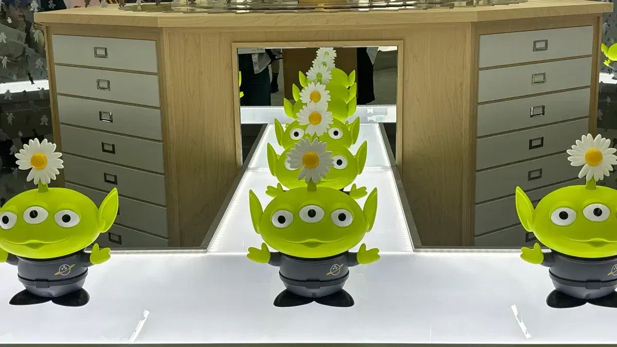 PEACEMINUSONE × Toy Story x First コラボプロジェクト「THE ⁄ G