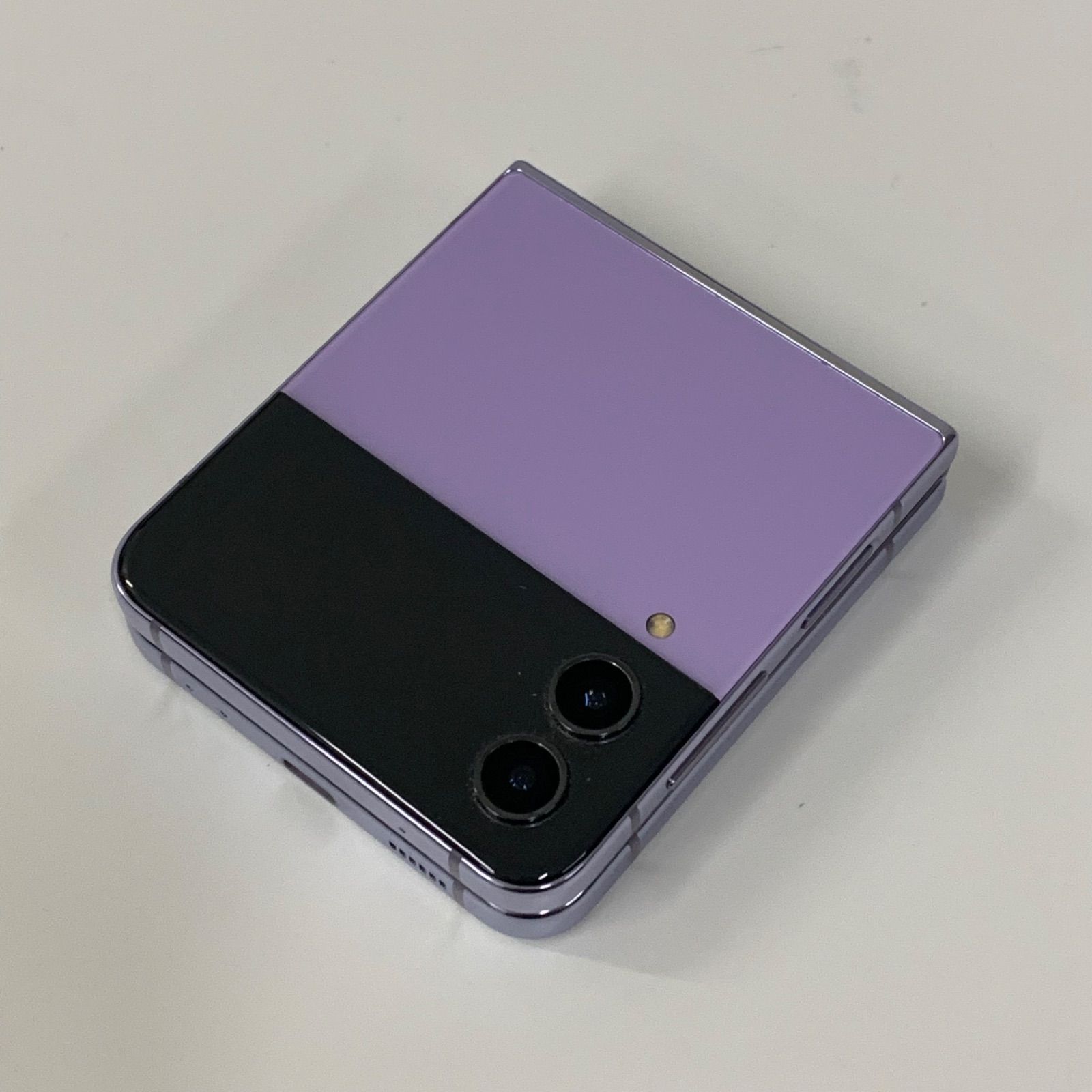 Galaxy Z Flip4 128GB ボラパープル SC-54C - メルカリ