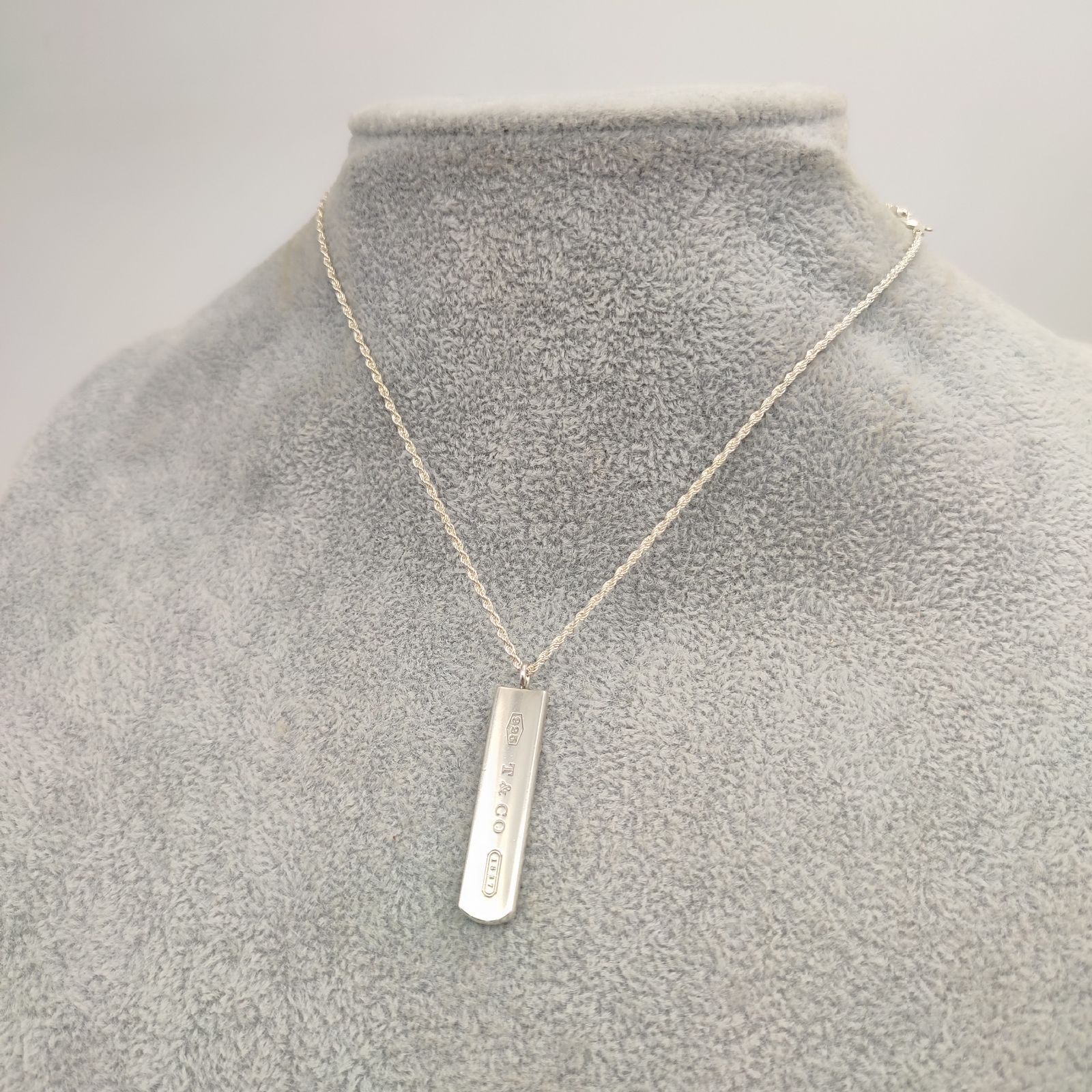美品】Tiffany＆Co. ティファニー ネックレス ナロー バー 1837