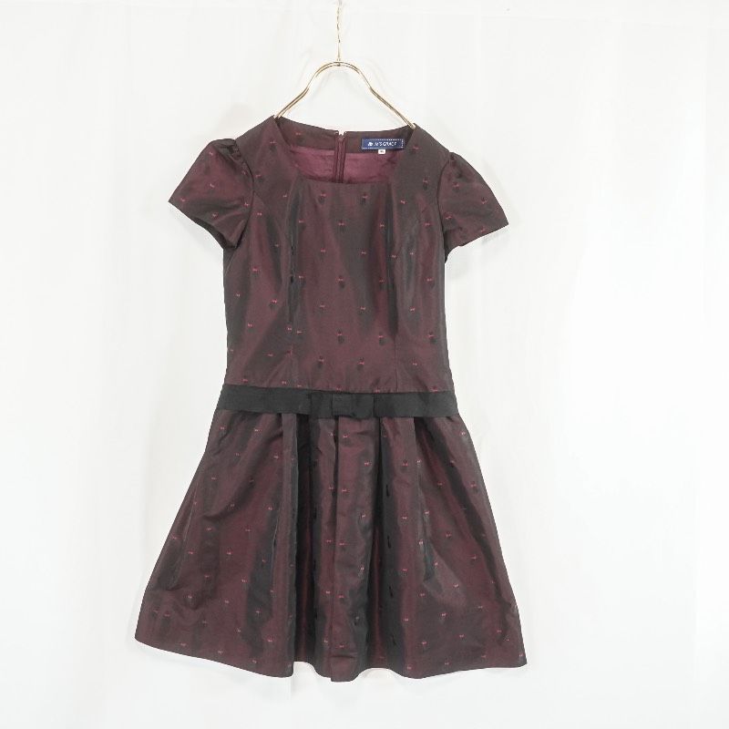 ☆新品☆ M'S GRACY 半袖ひざ丈ワンピース 36 M'S GRACY エムズグレイシー 猫柄 ワンピース 36 半袖 膝丈 リボン
