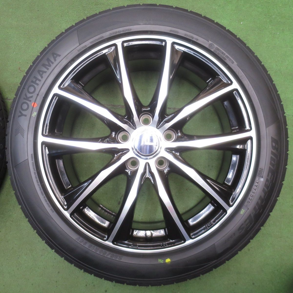 未使用！26年◎225/50R18 ヨコハマ BluEarth-ES ES32 D.O.S. DOS 