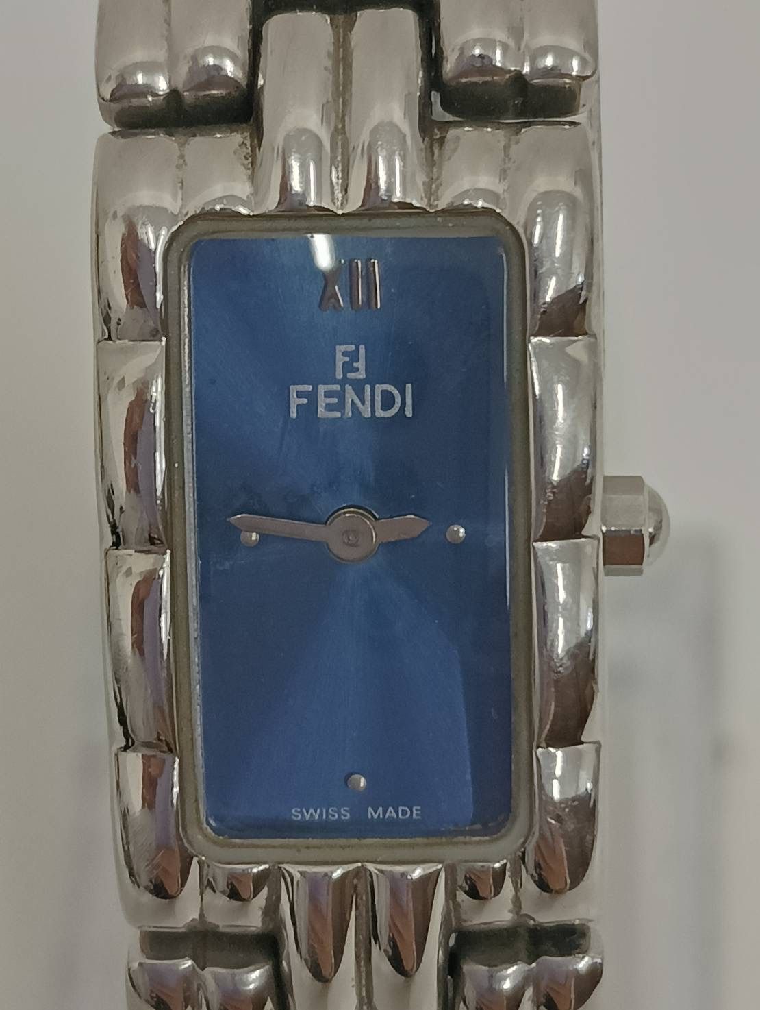 中古品】 FENDIフェンディ orologiオロロジ 腕時計 660L クオーツ