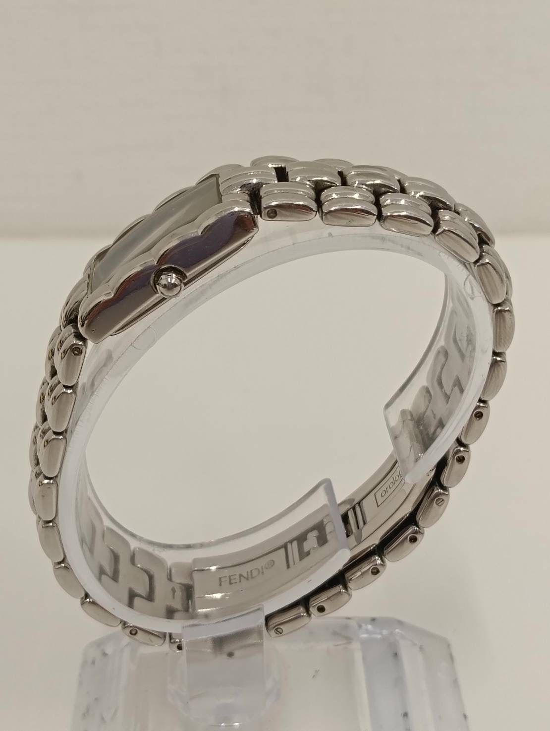 中古品】 FENDIフェンディ orologiオロロジ 腕時計 660L クオーツ