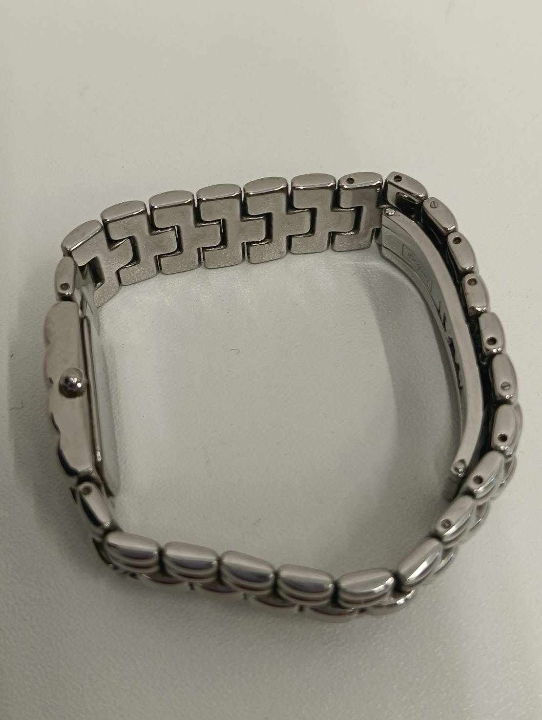中古品】 FENDIフェンディ orologiオロロジ 腕時計 660L クオーツ