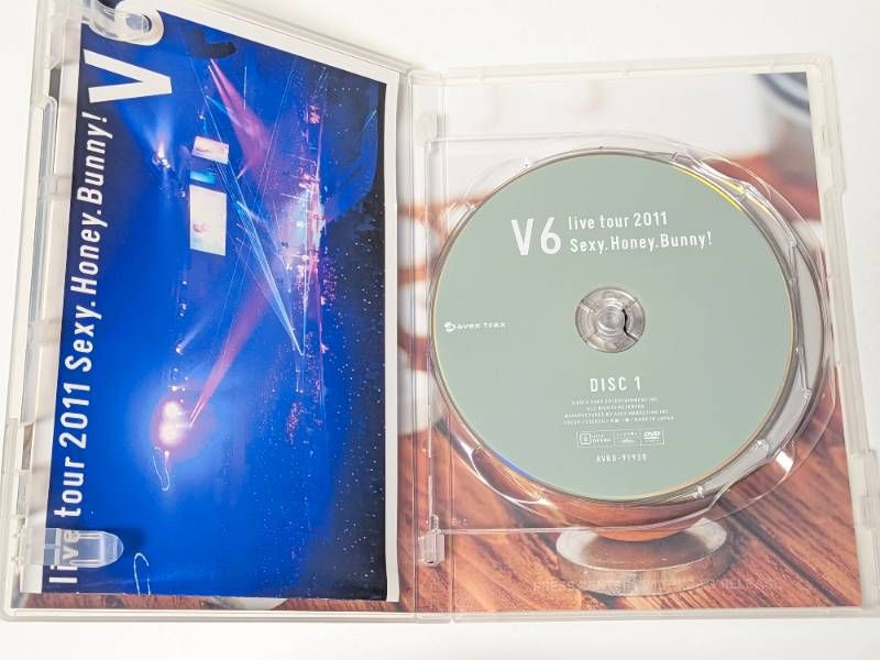 V6 live tour 2011 Sexy.Honey.Bunny! 通常盤 DVD - メルカリ