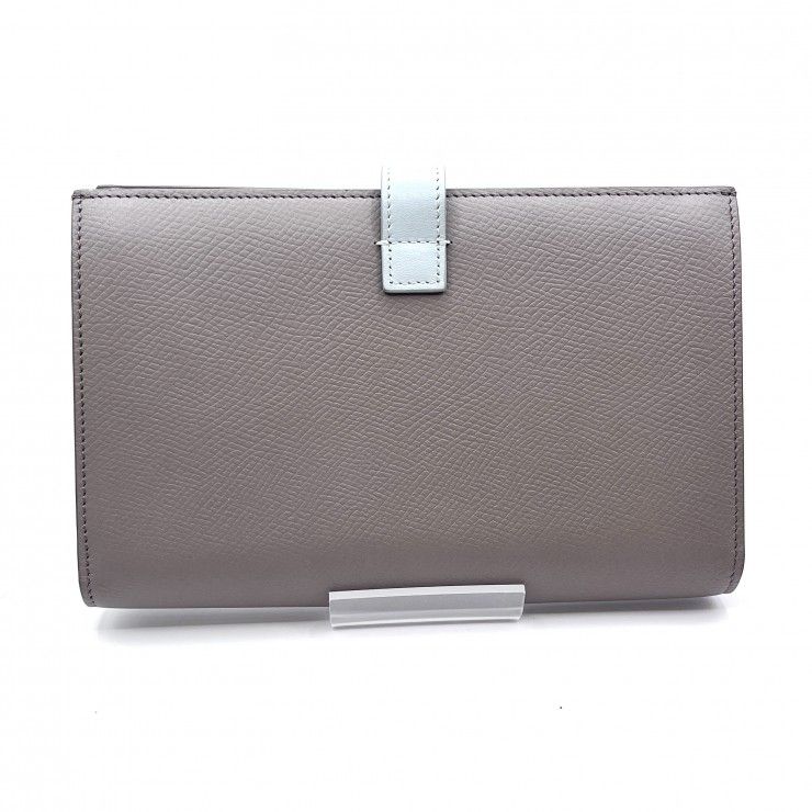 CELINE セリーヌ ラージ ストラップウォレット 二つ折り グレー 保存袋付 CELINE（セリーヌ）ラージ ストラップウォレット 長財布 グレインド