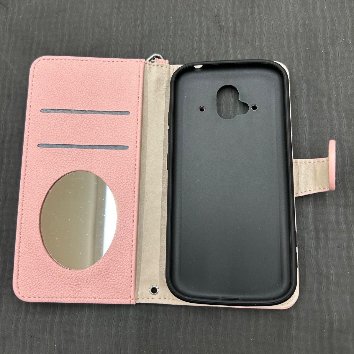 らくらくスマホ F-52B 手帳型ケース ピンク フリンジ付 - メルカリ