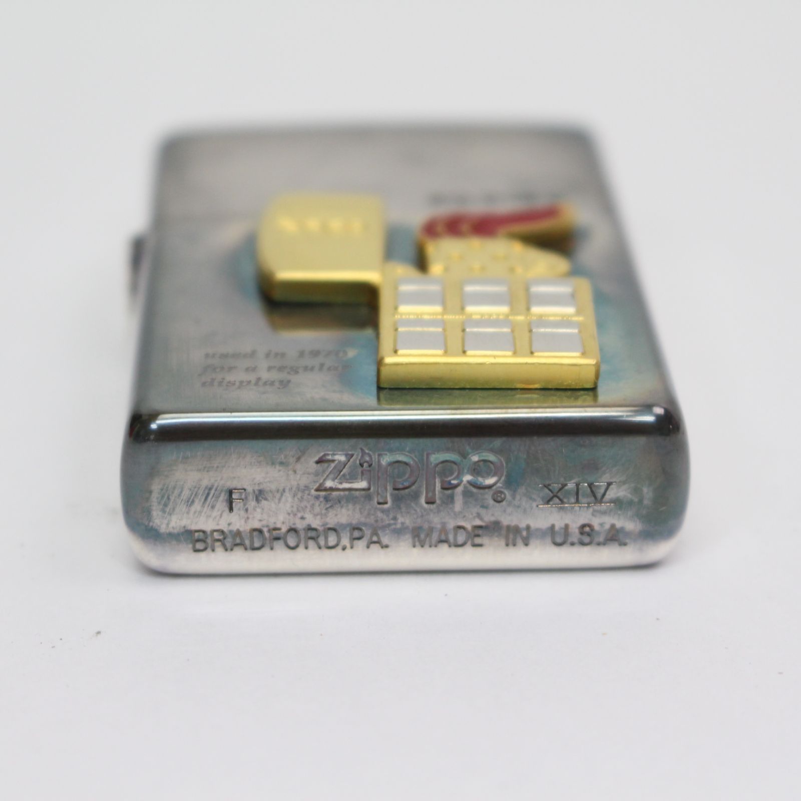 Zippo ライター 限定版 0824 1998年　７月 824)Zippo 1998 限定版 フロントディスプレイ字型 バッジライター