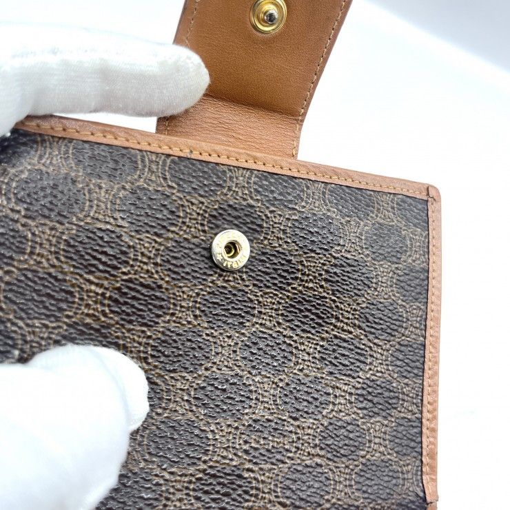CELINE（セリーヌ） マカダム柄 トリオンフ ヴィンテージ 二つ折り財布