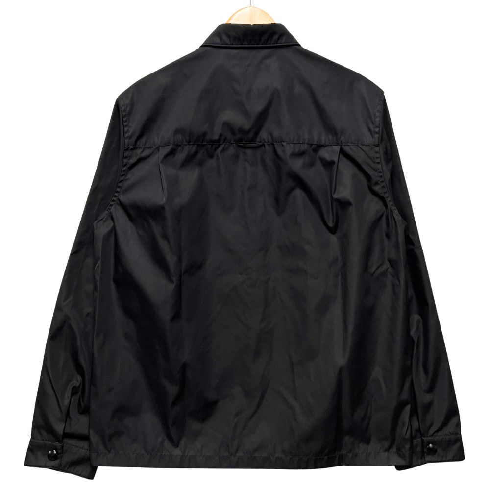 PRADA プラダ 品番 SC514 2025年 Re-Nylon トライアングルロゴ プレート シャツ ブラック サイズM 正規品 / 41128 PRADA プラダ 品番 SC514 2025年 Re-Nylon トライアングルロゴ