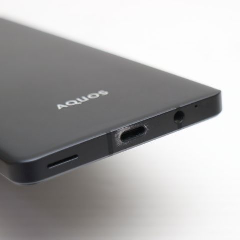美品 AQUOS sense7 plus A208SH ブラック スマホ 土日祝発送 即日発送