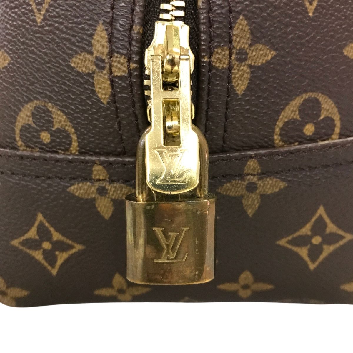 ルイヴィトン LOUIS VUITTON モノグラムキャンバス アルマ30