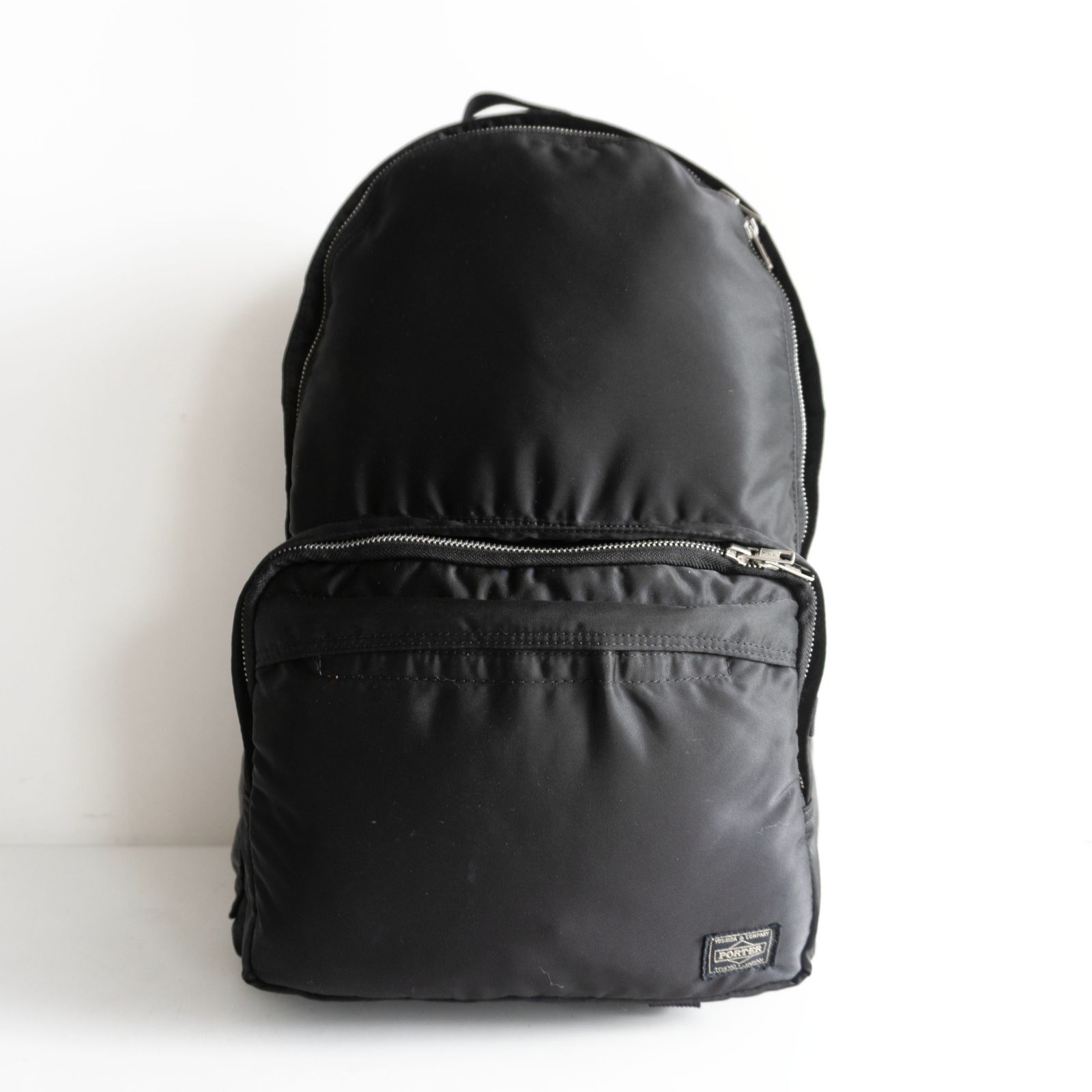 【美品】PORTER 【タンカー リュック】ポーター ブラック バックパック デイパック TANKER 26070020 美品】PORTER 【タンカー リュック】ポーター ブラック バックパック