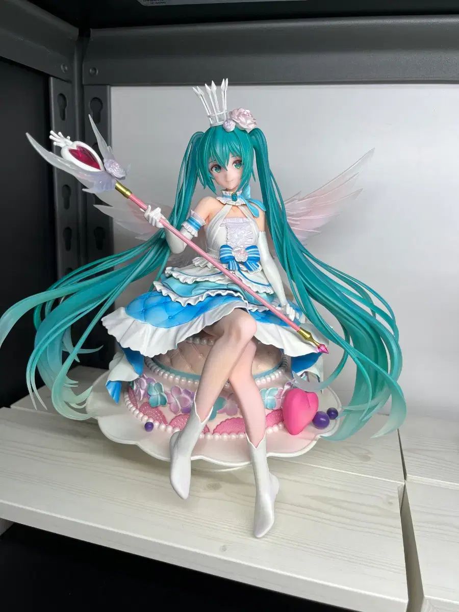 スプリテイル 初音 ミク フィギュア