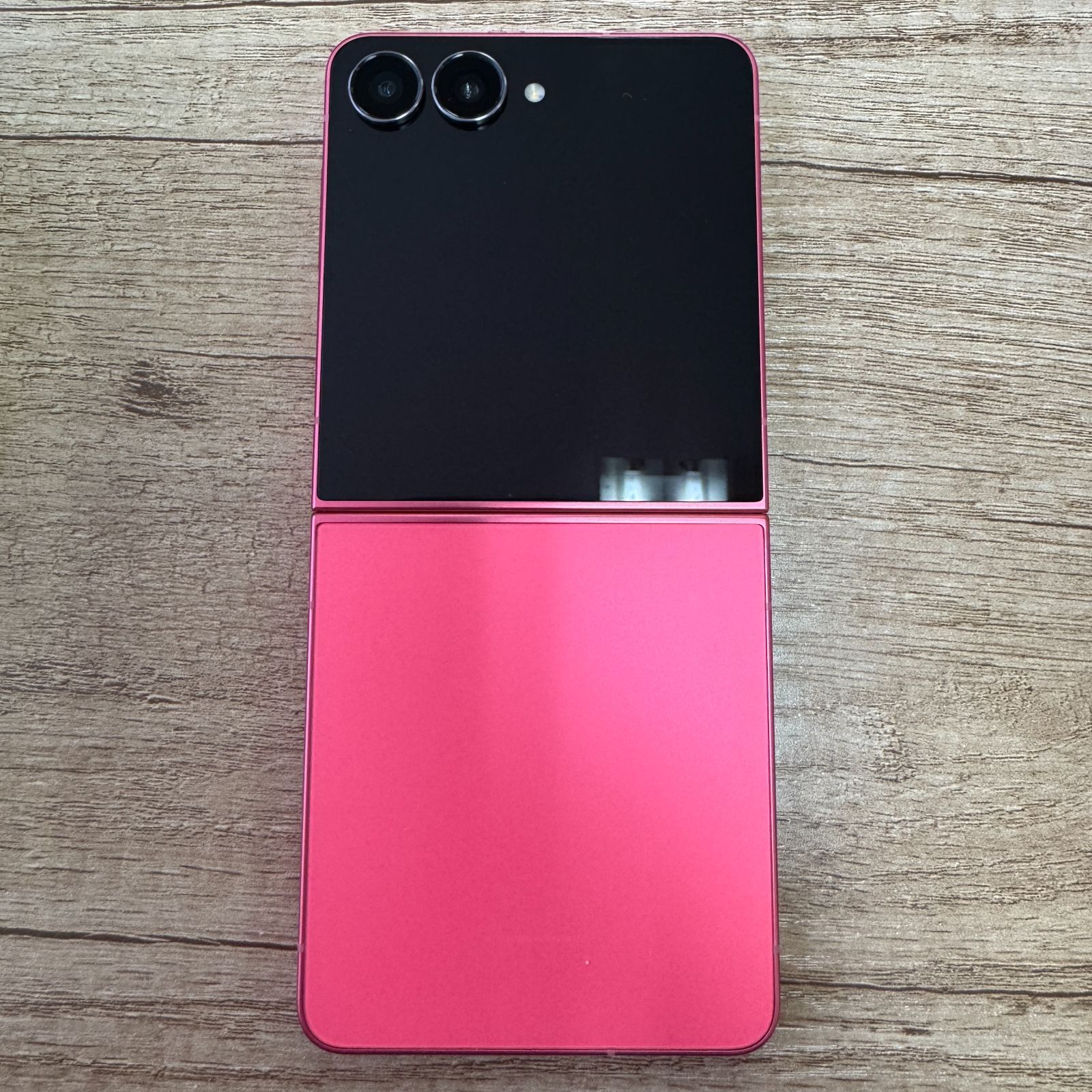 美品 Galaxy Z Flip7 256GB coral red SIMフリー - メルカリ