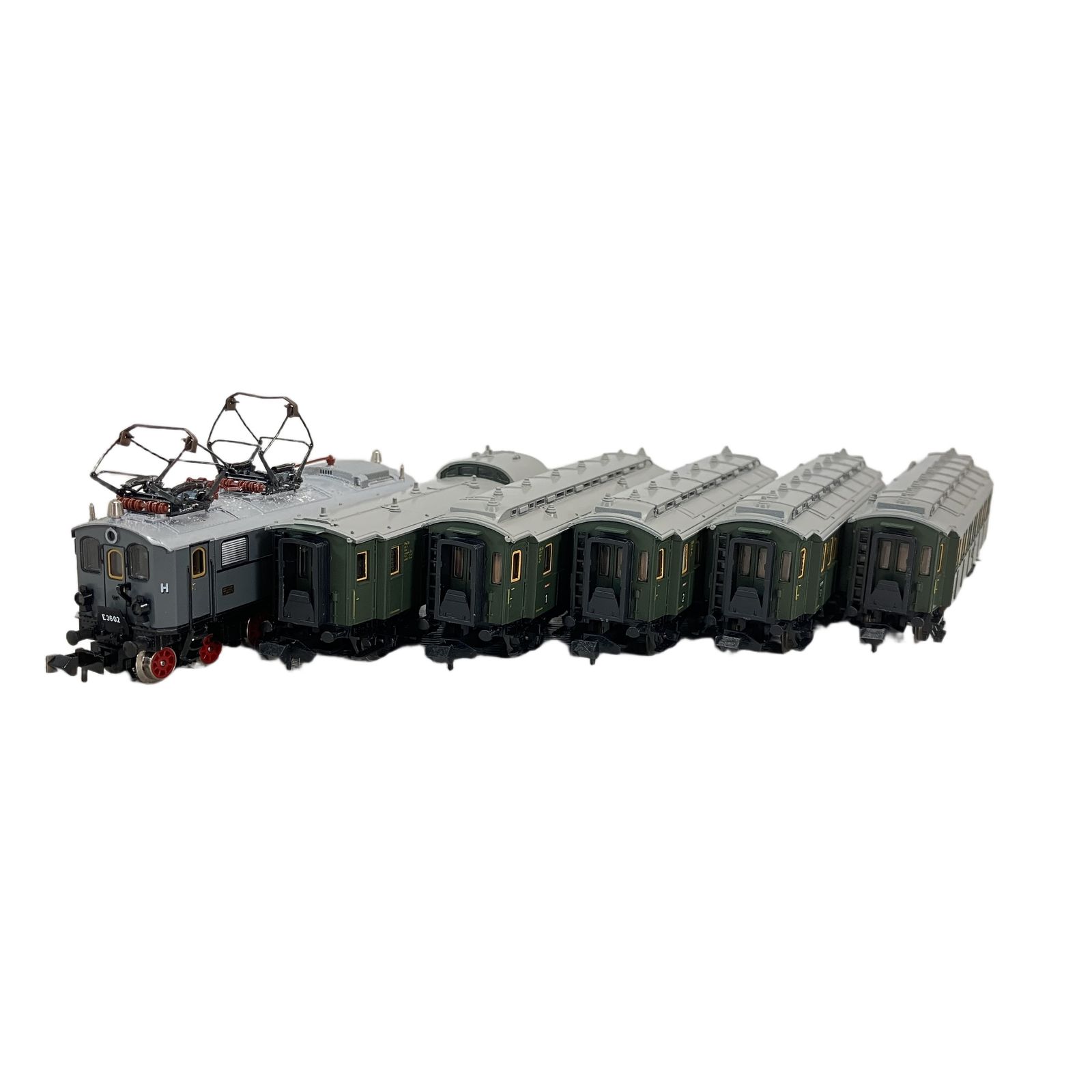 MINITRIX 鉄道模型客車 3両セット 13187 13188 13189 Minitrix 1018 ミニトリックス ドイツ帝国鉄道 BR E 36.02 電気機関車