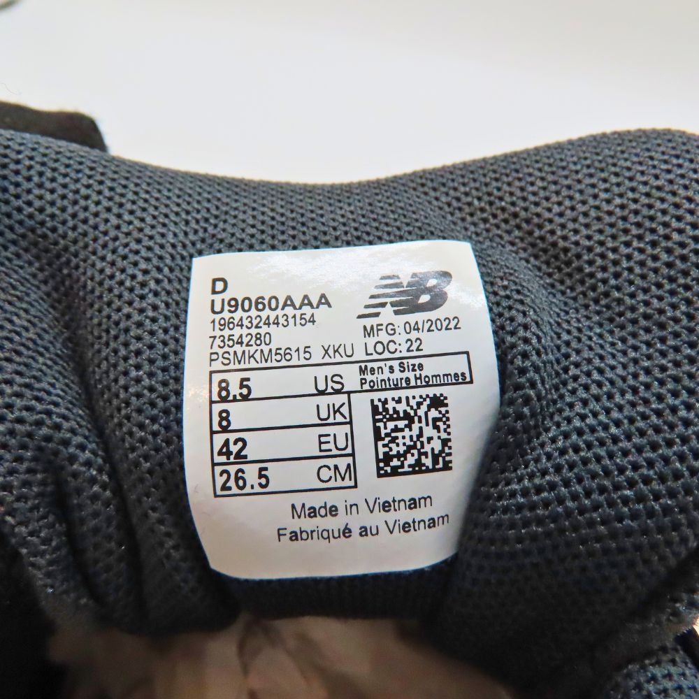 中古】NEW BALANCE ニューバランス U9060AAA スニーカー ブラック