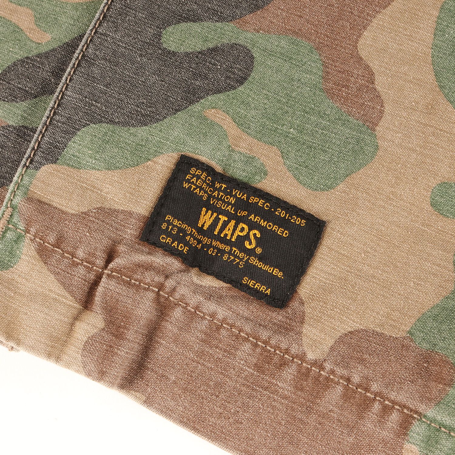 【美品】WTAPS ダブルタップス シャツ 迷彩 サイズ:S ウッドランドカモ ミリタリーシャツ BUDS L/S 02 トップス カジュアルシャツ【メンズ】【中古】 美品】WTAPS ダブルタップス シャツ 迷彩 サイズ:S ウッドランドカモ