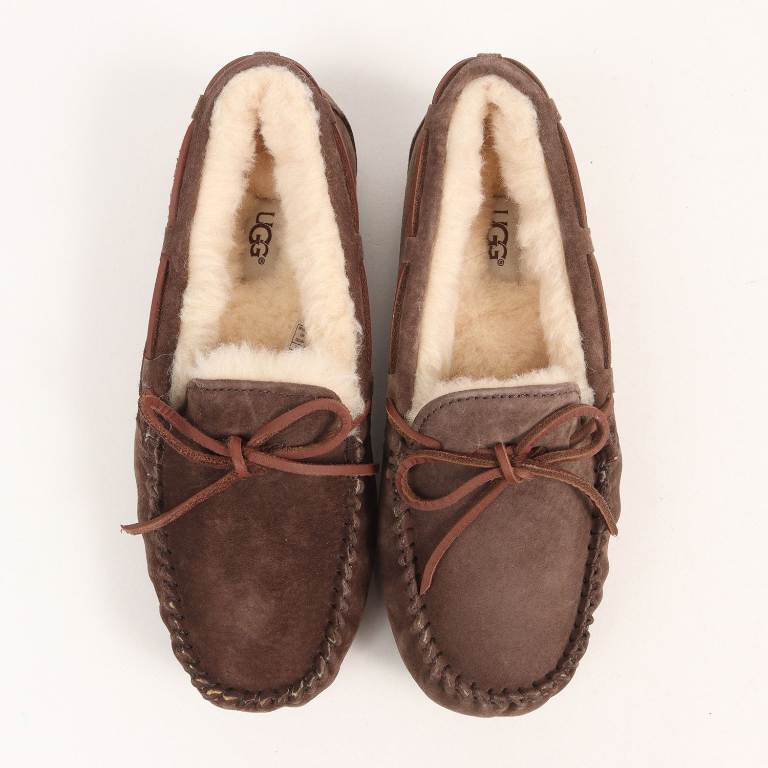 新品】UGG アグ サイズ:US7(24.0cm) ダコタ シープムートン モカシン