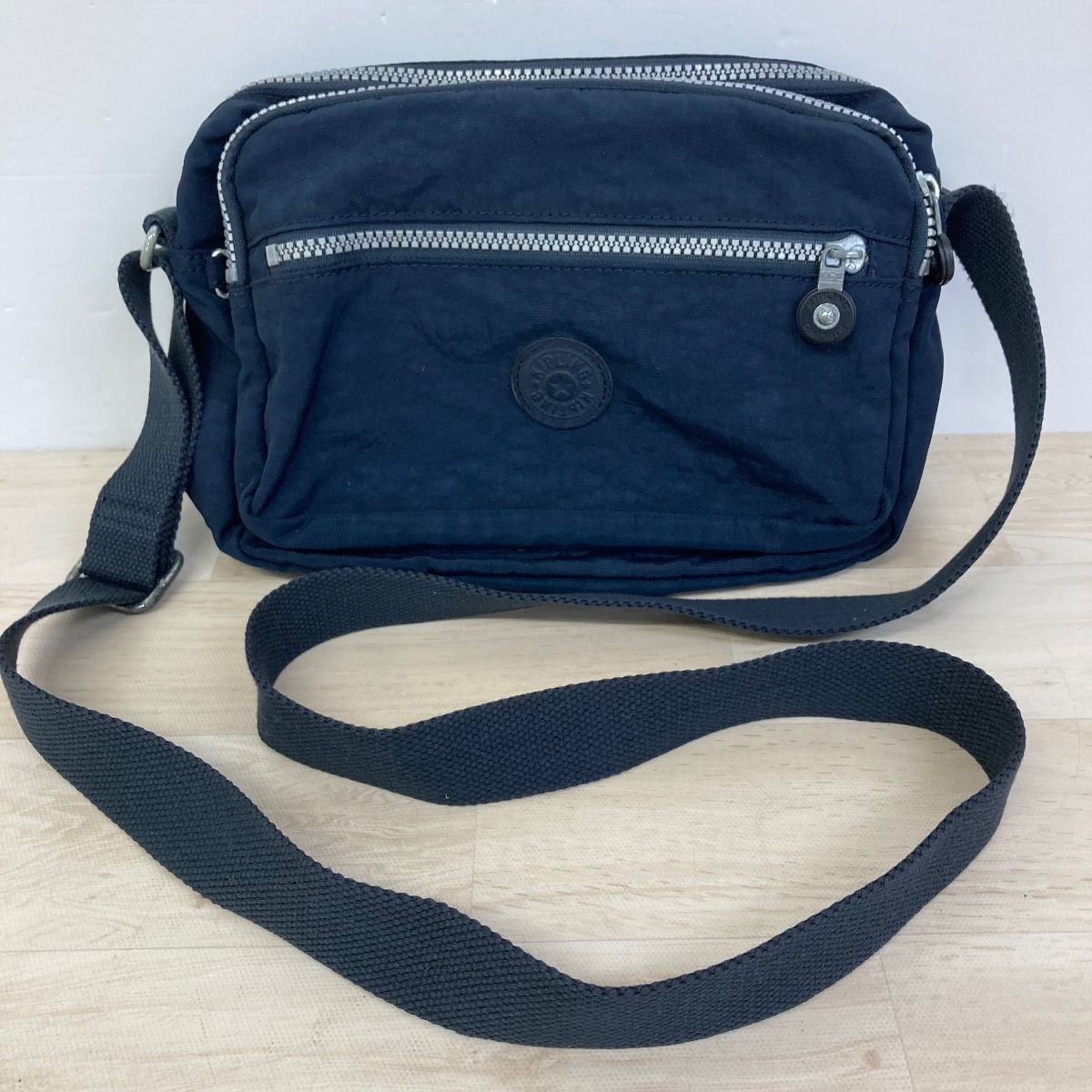 kipling/キプリング ショルダーバッグ 斜め掛け ネイビー 紺色 
