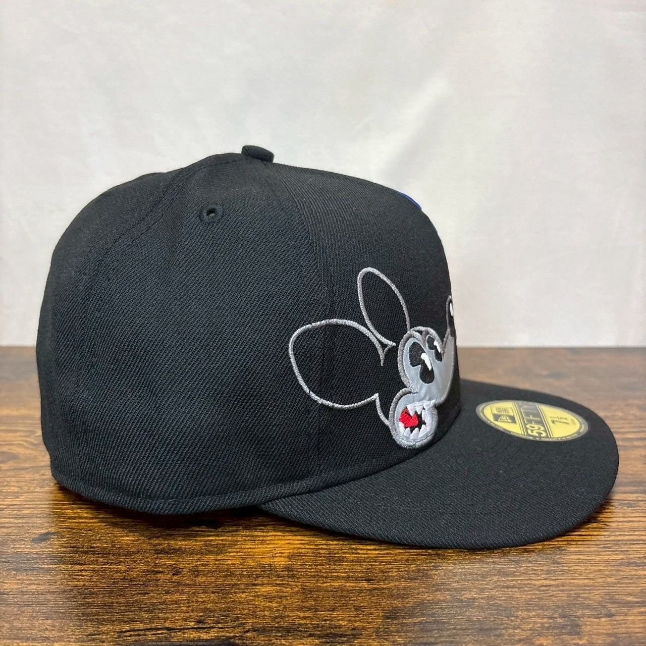 D8 NEW ERA 59/50 ディズニー ミッキーマウス 限定品 7 1/2 D8 NEW ERA 59/50 ディズニー ミッキーマウス 限定品 7 1/2 D8 NEW ERA