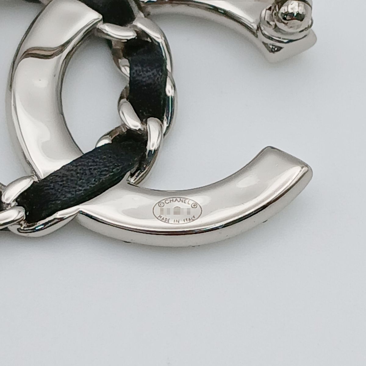 CHANEL シャネル ココマーク ブローチ B18K ラインストーン 編み込み