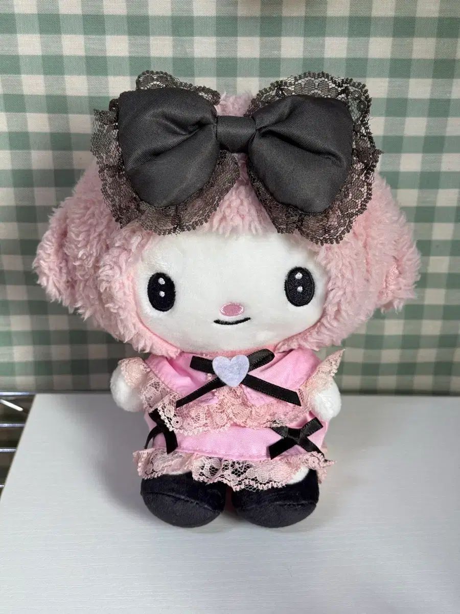 真夜中のマイメロディ＆クロミ ピアノ ぬいぐるみ