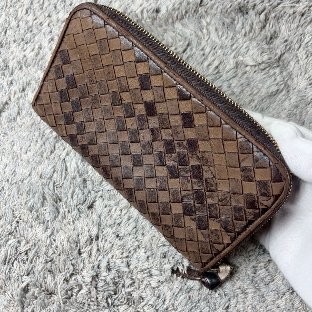 BOTTEGA VENETA ボッテガヴェネタ 長財布 ラウンドファスナー イントレ