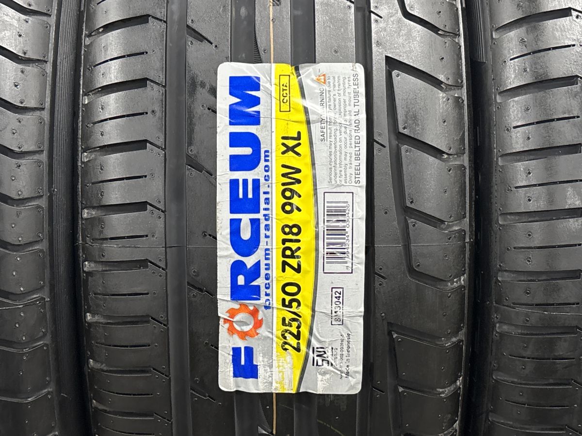 未走行品 バリ溝 4本セット】225/50R18 FORCEUM OCTA レクサス UX C-HR 