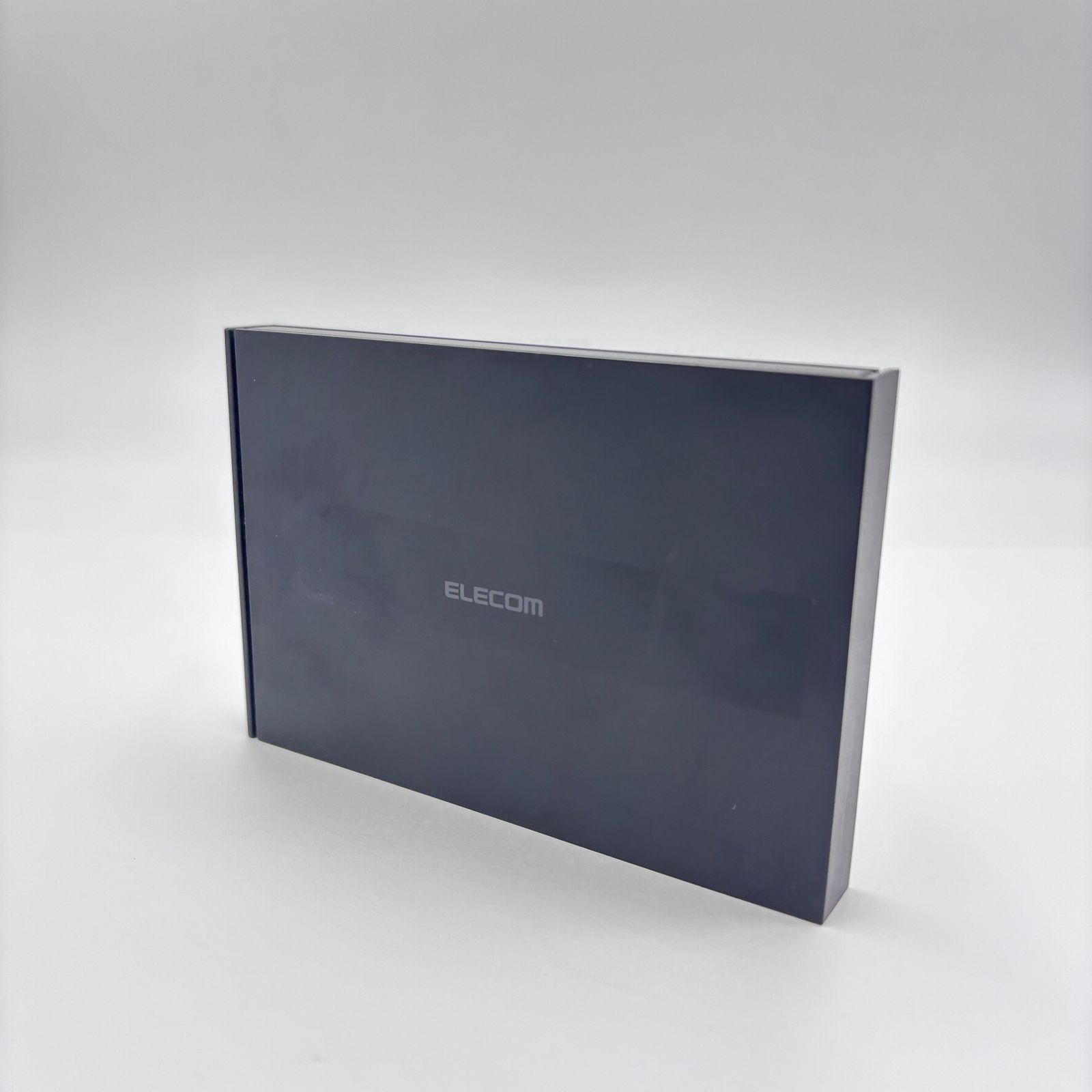 ELECOM 外付けSSD 1TB ESD-EJ1000GBKR やや傷あり - メルカリ