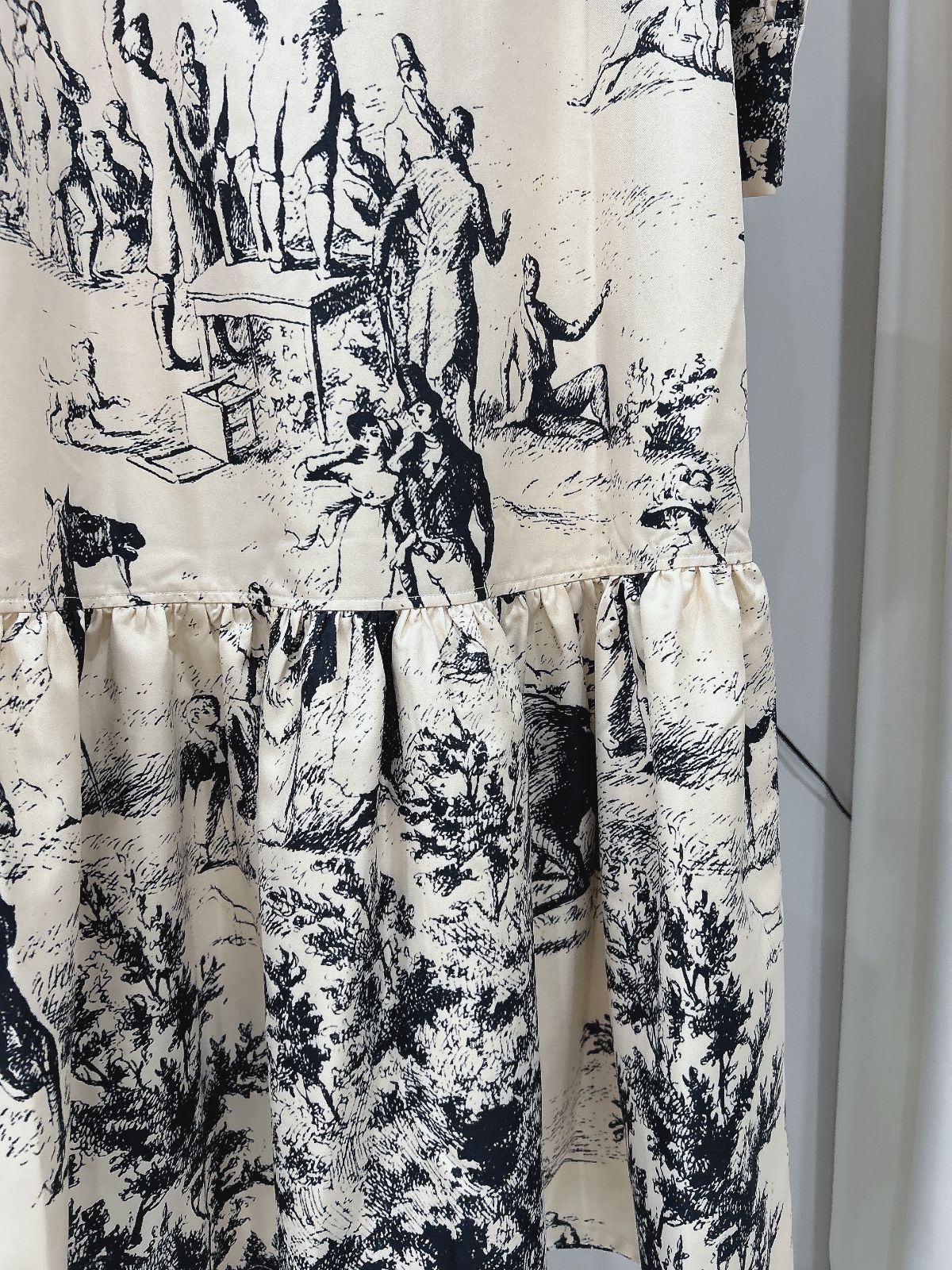JOHN ワンピース　フレンチドレス 38500円 新品未使用 JOHN ジョン フレンチ プリントドレス - メルカリ