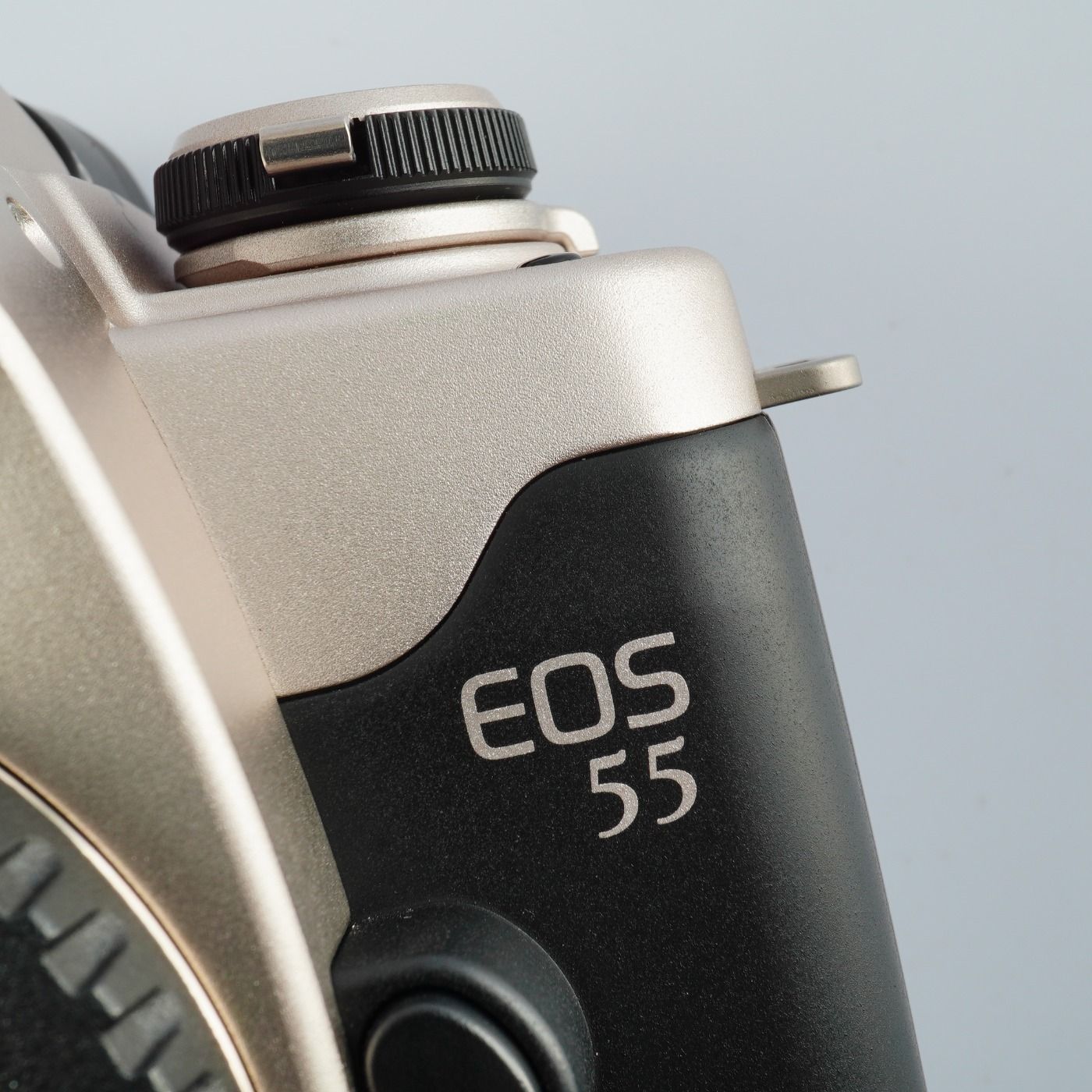 Canon キヤノン EOS 55 (ELAN II) Gold AF フィルム一眼レフカメラ