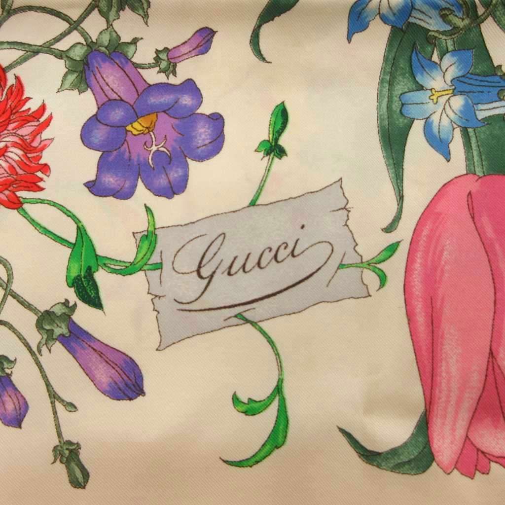 グッチ GUCCI スカーフ チーフ ボタニカル柄 絹 シルク 黄 イエロー