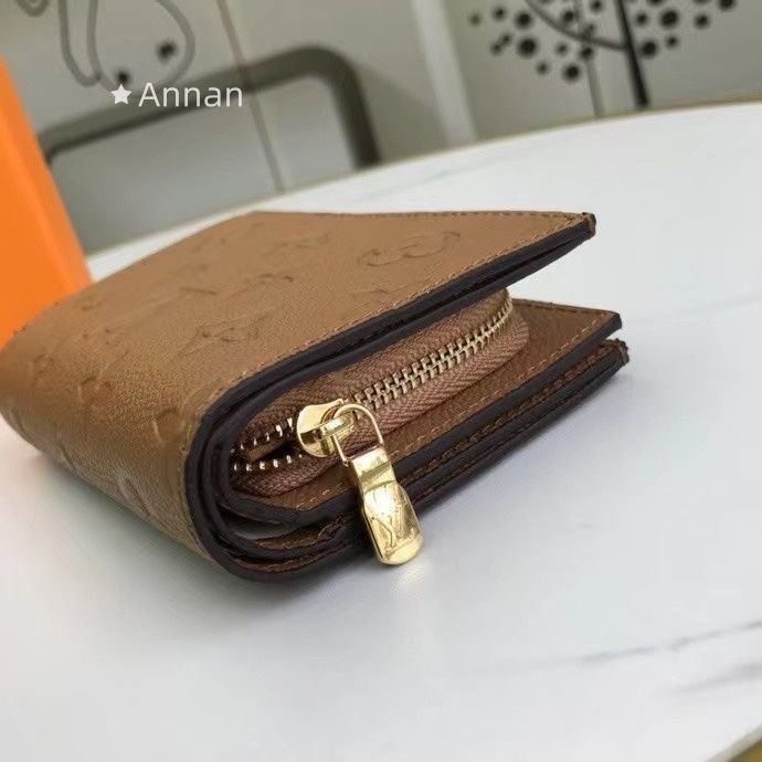 ルイヴィトン折り財布（最終値下げ） 未使用品】最終値下げ LOUIS VUITTON 折り財布 ルイヴィトン 折り財布