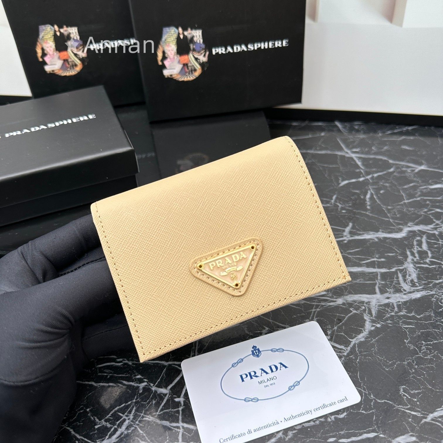 未使用品】最終値下げPRADA プラダ 折り財布 小銭入れ - メルカリ