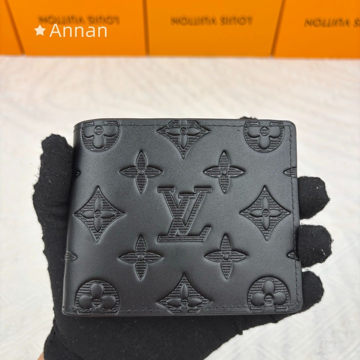 大人気中 LOUIS VUITTON ルイヴィトン メンズ 2折り財布