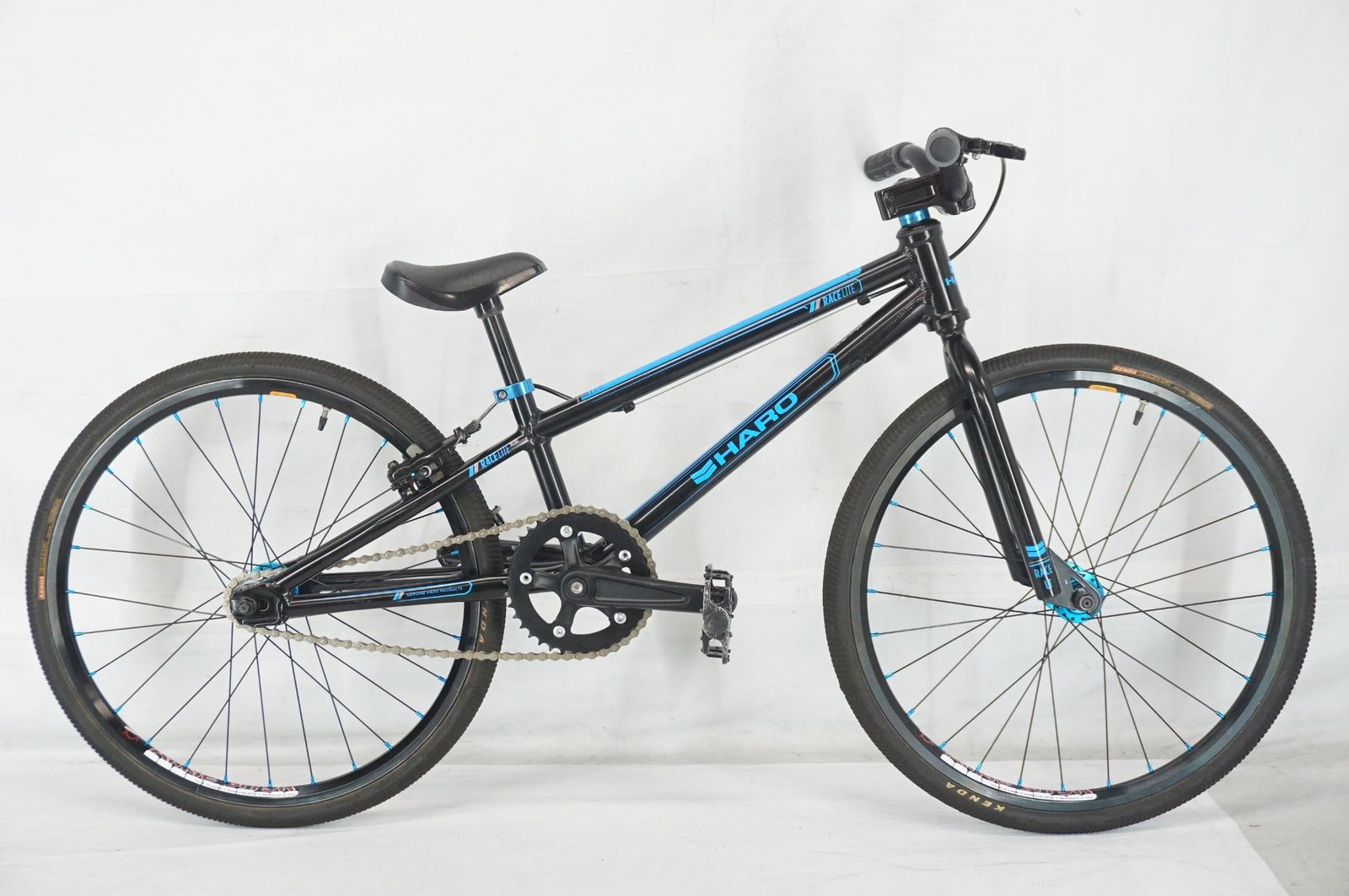 HARO 「ハロー」 RACELITE 2015年モデル 20インチ BMX / バイチャリ阪急塚口店